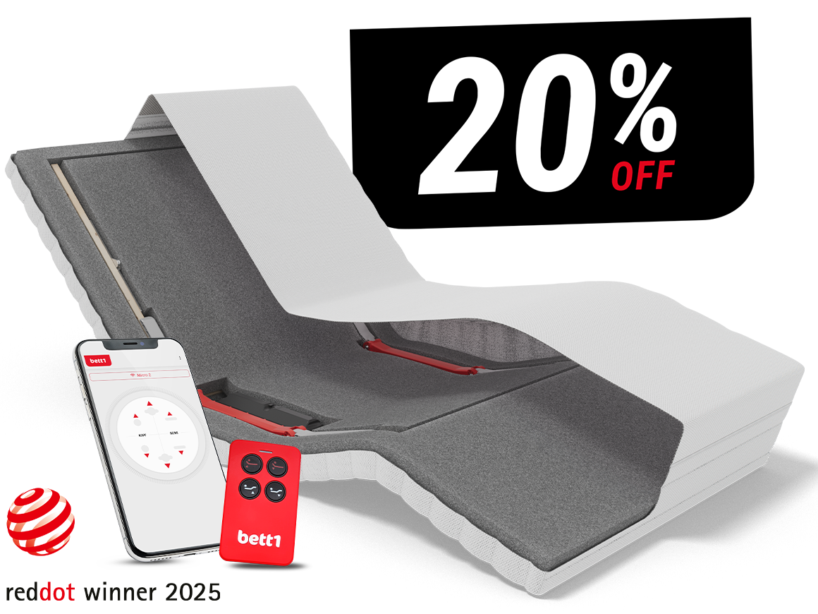 The angled HULK, in front of it the red remote control and a cell phone with the control app. Text: “reddot winner 2025” and “20% off”