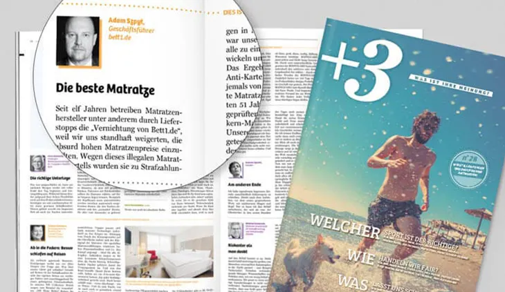 Collage: Rechts das Titelblatt einer Zeitschrift, links eine aufgeschlagene Zeitschrift. Darüber Zoom auf ein Foto von Adam Szpyt. Text: Die beste Matratze.