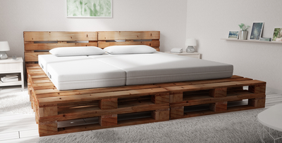Palettenbett mit zwei BODYGUARD Anti-Kartell-Matratzen 140x200 und 70x200
